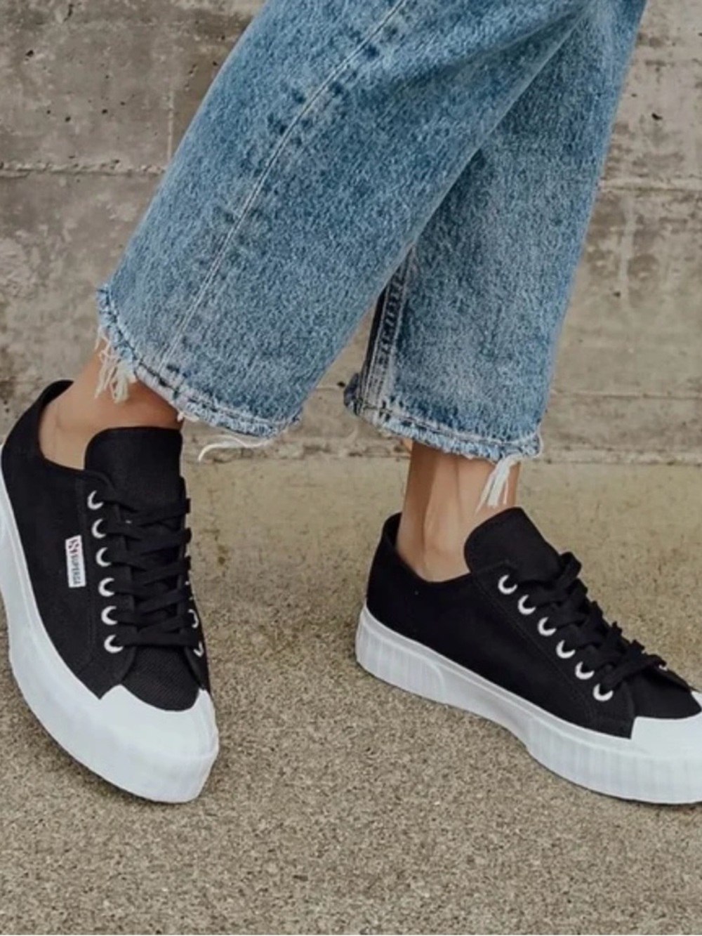 Superga Black Canvas Low-Top Sneakers with White Platform Sole size 41- 9.5